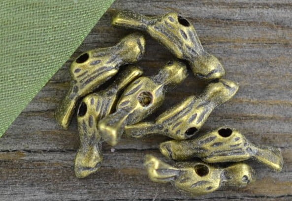 11253 Element ozdobny ptaszek do przewlekania w kolorze brązu 12szt