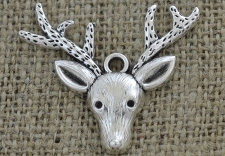 [ś07416] Zawieszka głowa renifera 31*37mm srebrna