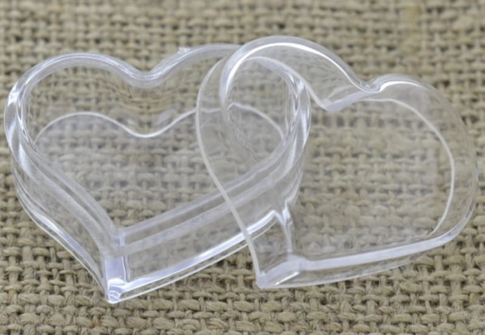 60424 Pojemnik plastikowy pojedynczy serce 26*32mm