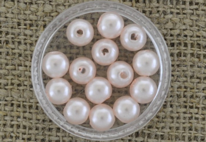 70282 Koralik akrylowy perełka bladoróżowa 6mm 50szt