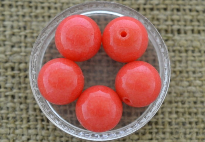 240510 Kamień naturalny jadeit 10mm łososiowy