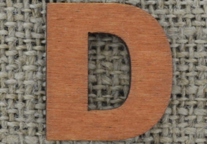 [873139] Element ozdobny literka drewniana "D" 5szt