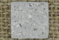  [04641] Kaboszon brokatowy druzy biały 12*12mm