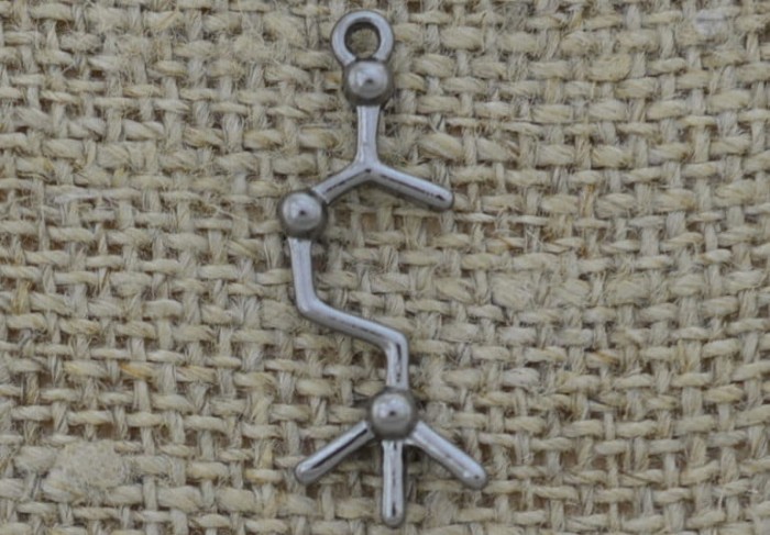 Zawieszka mała związek chemiczny kolor czarny