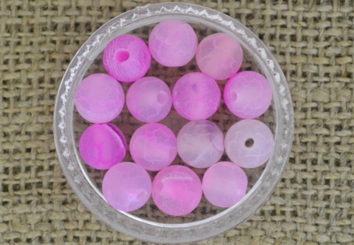 [240245] Kamień naturalny agat 6mm w kolorze fuksji