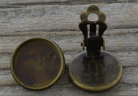 10419 Klasyczna baza klipsa w kolorze brązu na kaboszon 14mm