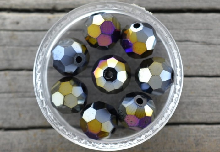 90164 Koralik fasetowany opalizujący oponka 8mm fioletowa-czarna 10szt