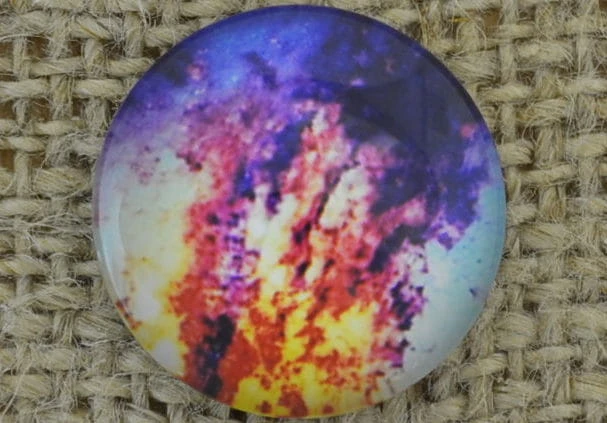 "[046284] Kaboszon z obrazkiem 16mm galaxy purpurowy"