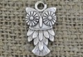 307324 Zawieszka mała sowa w kolorze srebrnym
