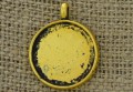 [20111] Klasyczna baza medalionu w kolorze złotym na kaboszon 20mm