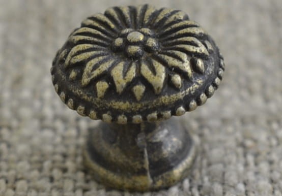 k0716 Uchwyt ozdobny w kolorze brązu 17mm