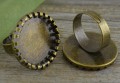 10306 Ozdobna baza pierścionka w kolorze brązu na kaboszon 20mm