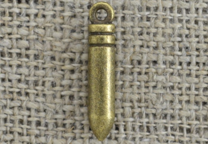 [107183] Zawieszka mała pocisk w kolorze brązu