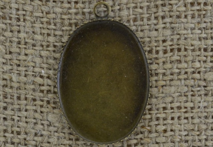 [101203] Baza medalionu brąz na kaboszon 25*18mm