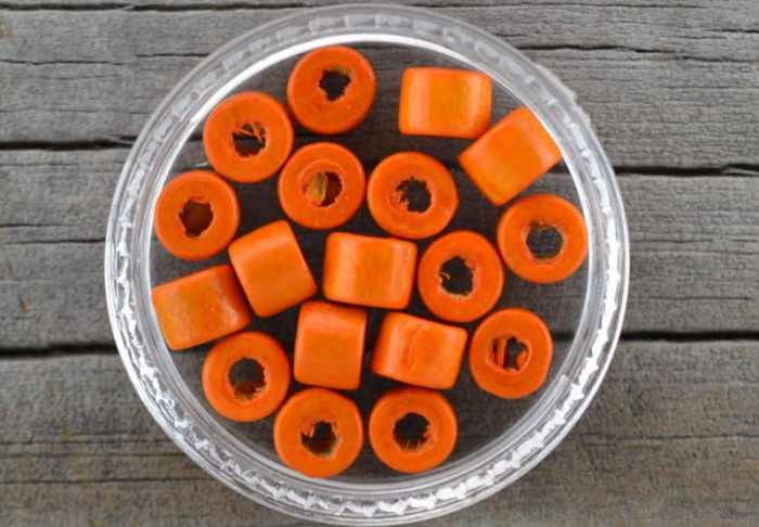  87337 Koralik drewniany pomarańczowy 5mm 40szt