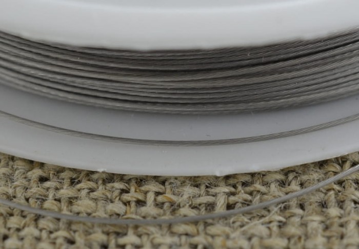 17186 Linka jubilerska stalowa pleciona 0,45mm 50m