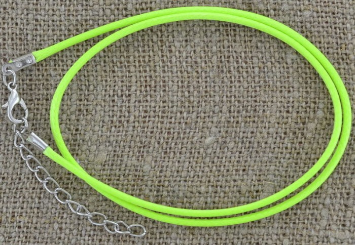 15136 Baza naszyjnika imitacja skóry w kolorze limonki