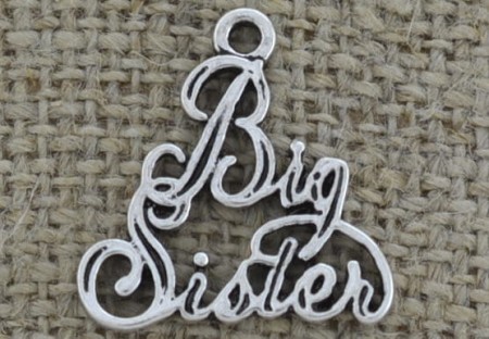 [307526] Zawieszka mała "Big Sister" kolor srebra