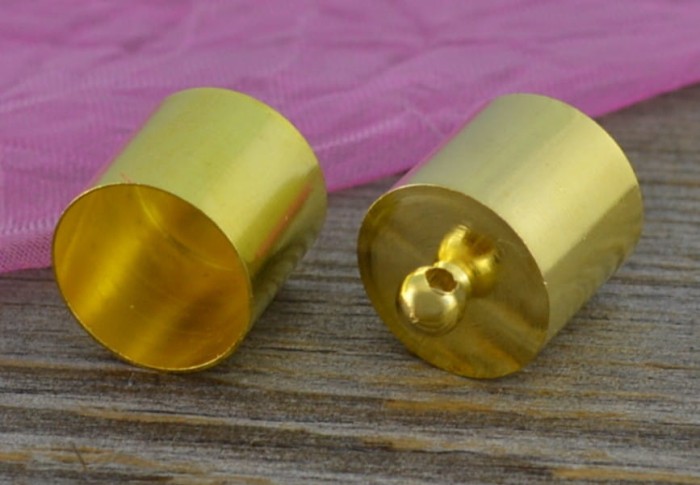 27108 Klasyczna końcówka do wklejania 11mm w kolorze złota 