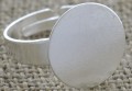 50341 Klasyczna baza pierścionka w kolorze srebra z tarczą 15mm