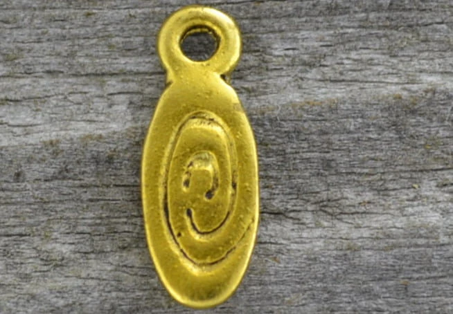 20762 Zawieszka mała owalna w kolorze złotym 4szt 