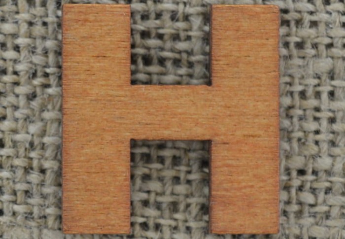 [873143] Element ozdobny literka drewniana "H" 5szt