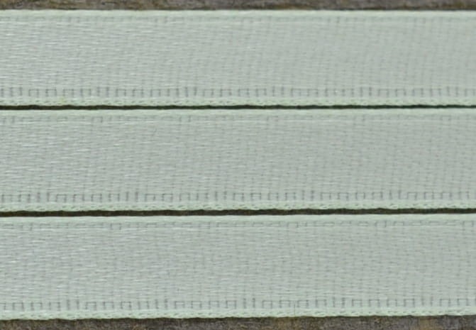 006697 Wstążka satynowa 6mm pistacjowa 5m