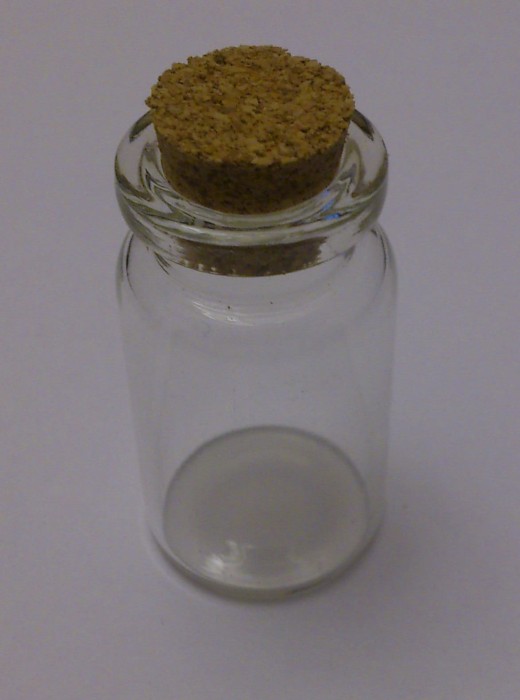 Buteleczka szklana 22*40