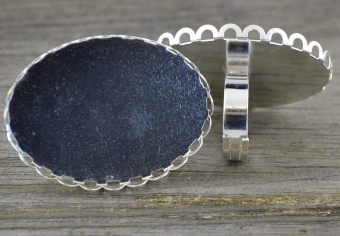 50329 Ozdobna baza pierścionka w kolorze brązu na kaboszon 40*30mm