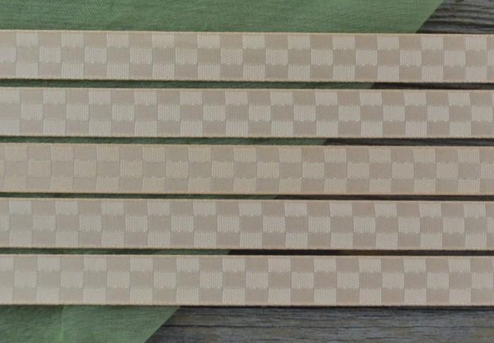 006637 Wstążka rypsowa 10mm kakaowa krata 1m