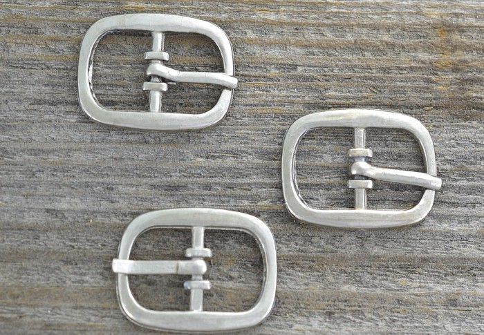 k0203 Zapięcie do paska 23*18mm w kolorze srebrnym