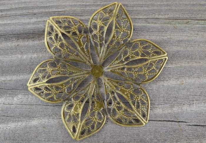 11215 Element ozdobny ażurowy kwiat 60mm