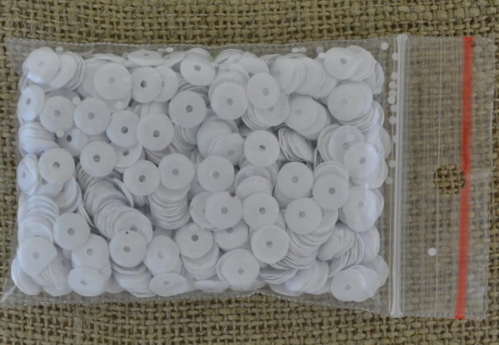  [55501] Cekiny łamane białe 6mm 12 gram