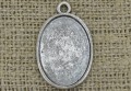 30129 Klasyczna baza medalionu w kolorze srebrnym na kaboszon 25*18mm