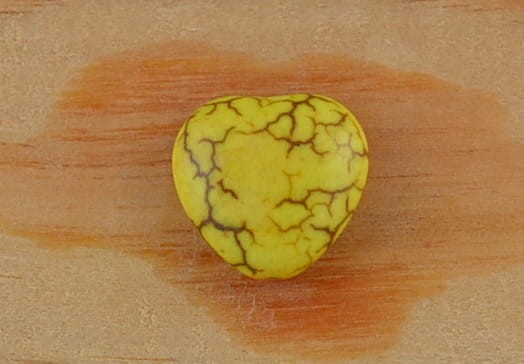 Turkus syntetyczny serce żółte