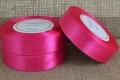 [825006] Wstążka satynowa 25mm 32mb fuksja