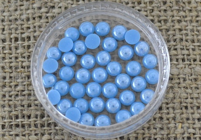  550183 Perełki akrylowe do naklejania 4mm niebieskie 60 szt