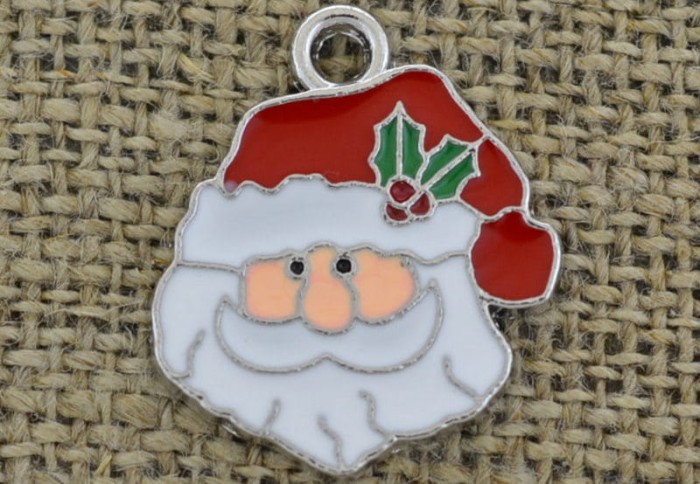 ś07242 Zawieszka emaliowana głowa Mikołaja 24*21mm w kolorze srebrnym