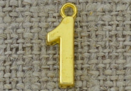 Zawieszka mała cyferka "1" kolor złota