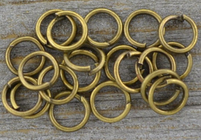 101012 Ogniwka otwarte okrągłe 5mm w kolorze brązu 50szt