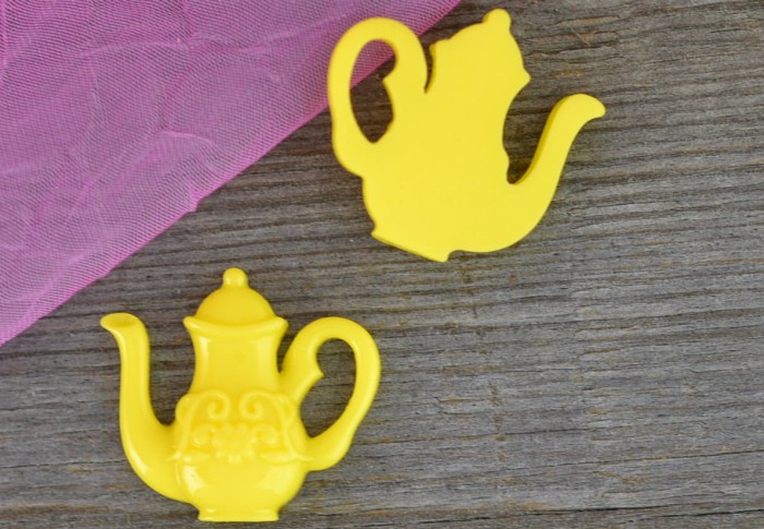 {802269} Kaboszon z żywicy imbryk żółty 2szt