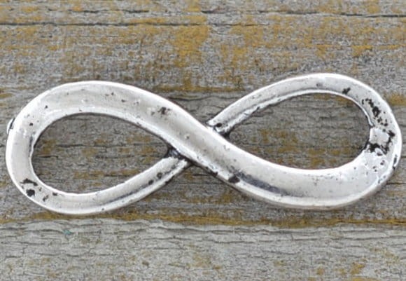 307149 Zawieszka znak nieskończoności w kolorze starego srebra 2szt