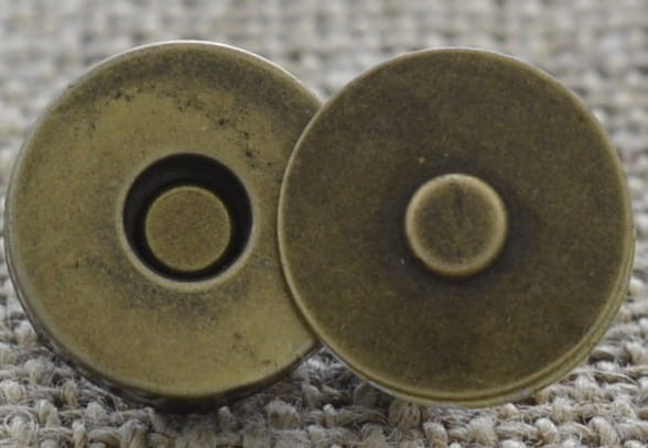 k0403 Magnetyczne zapięcie do torebki w kolorze brązowym 14mm