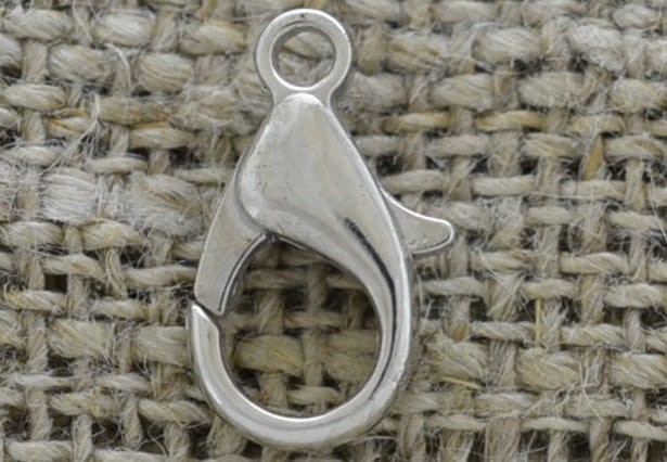 31545 Karabińczyk klasyczny w kolorze srebrnym 14mm