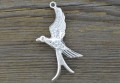 30861 Zawieszka duża ptak w kolorze srebrnym